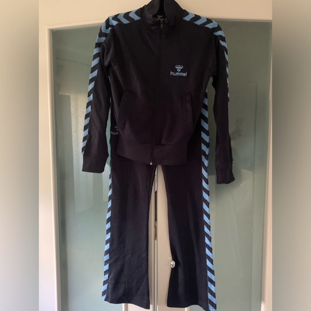 Vintage Women’s Hummel Navy Tracksuit with Light Blue Stripes